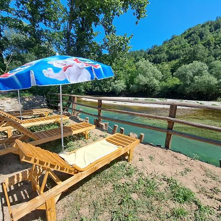 Vila Kuca Za Odmor Ceif Dropci Exteriér fotografie