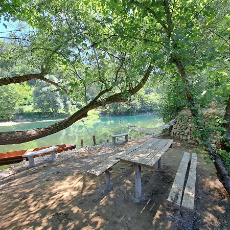 Vila Kuca Za Odmor Ceif Dropci Exteriér fotografie
