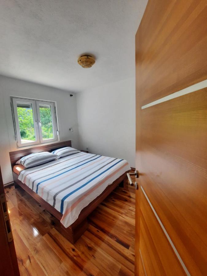Vila Kuca Za Odmor Ceif Dropci Exteriér fotografie