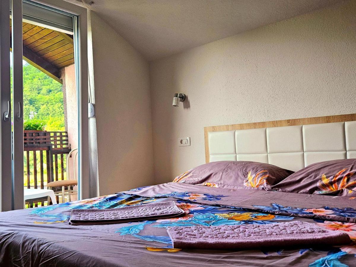 Vila Kuca Za Odmor Ceif Dropci Exteriér fotografie