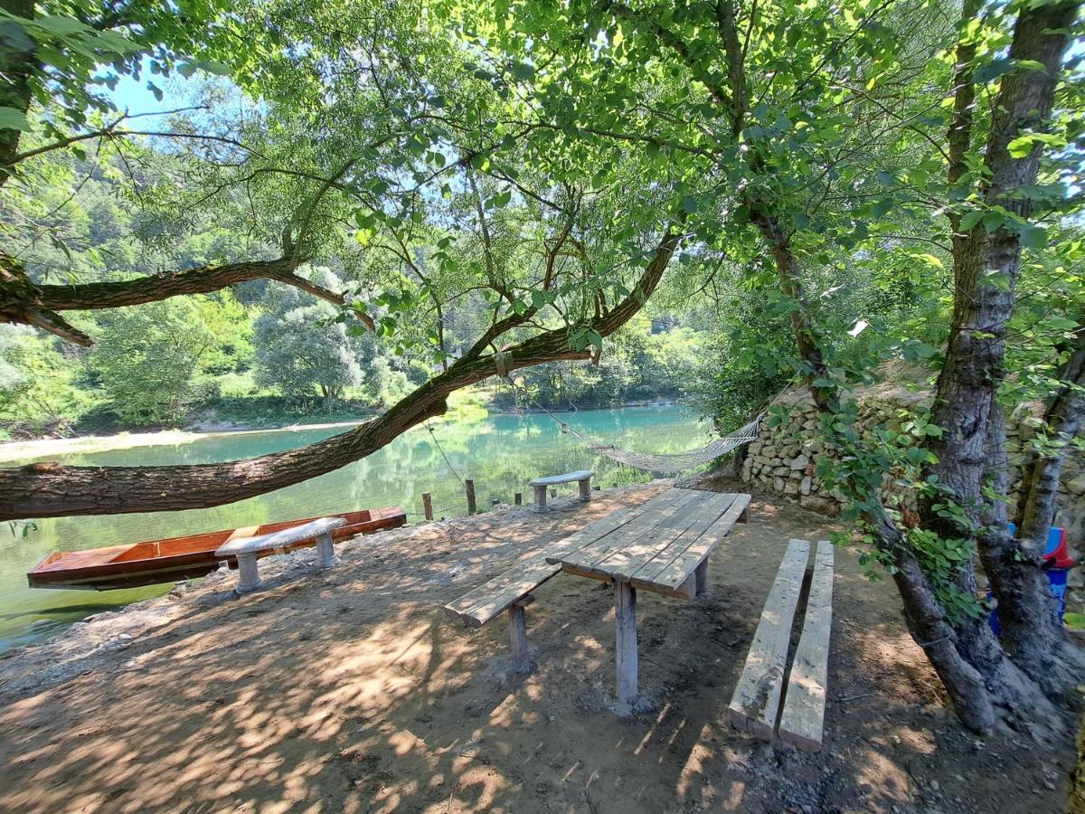 Vila Kuca Za Odmor Ceif Dropci Exteriér fotografie