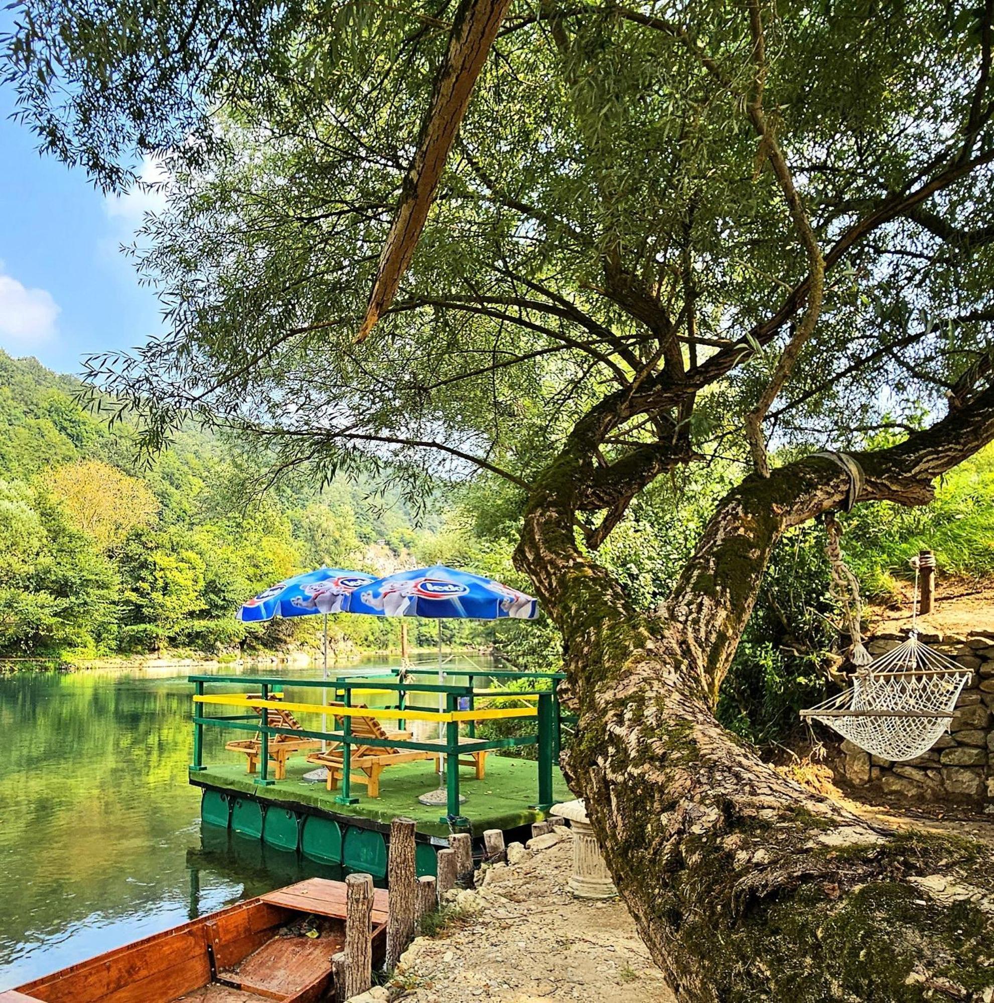 Vila Kuca Za Odmor Ceif Dropci Exteriér fotografie